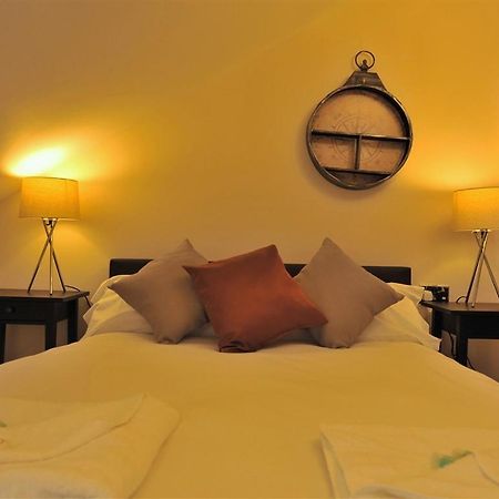 Gail'S Guest House Barry Εξωτερικό φωτογραφία