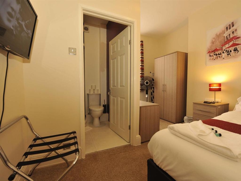 Gail'S Guest House Barry Εξωτερικό φωτογραφία