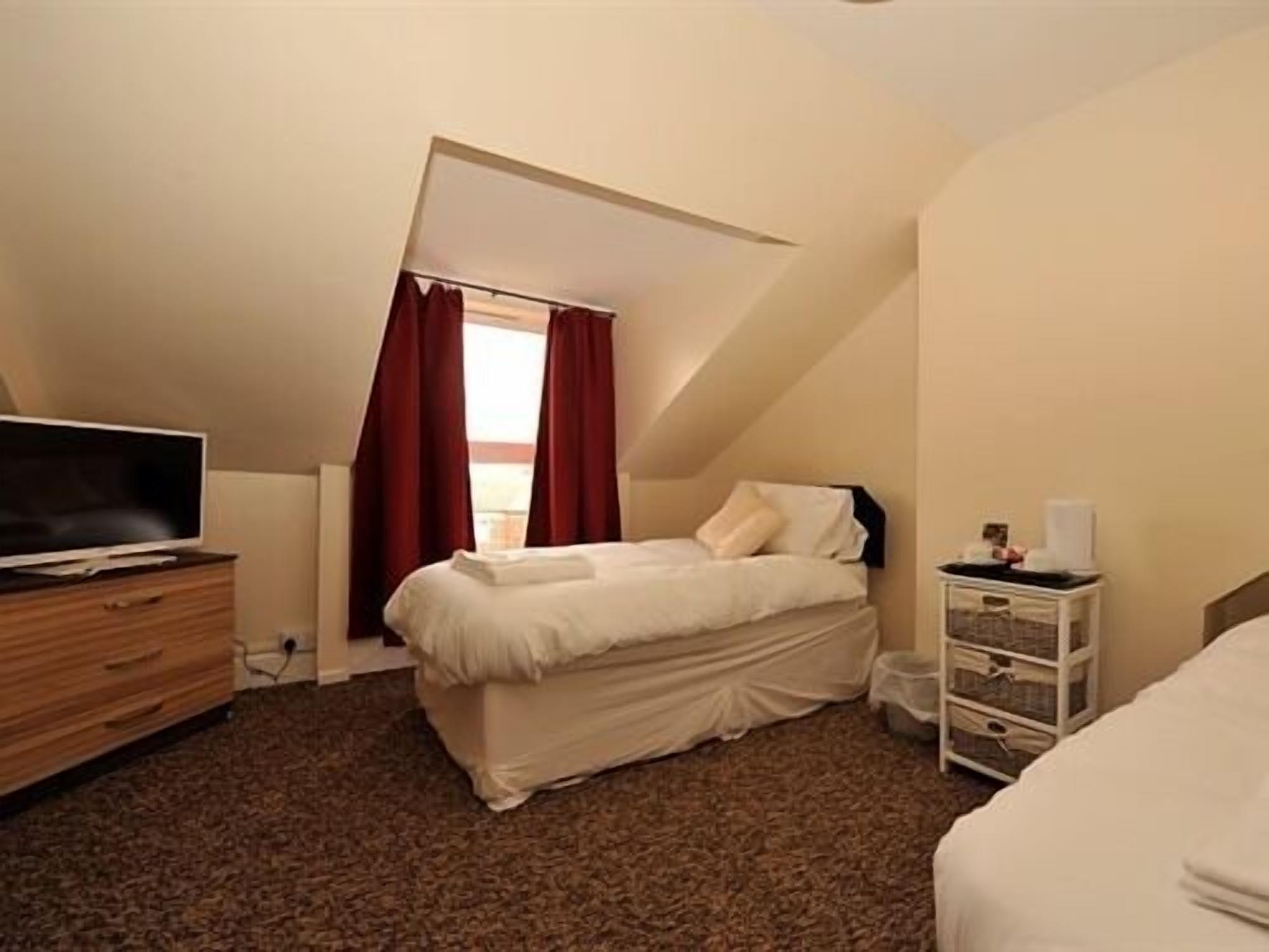 Gail'S Guest House Barry Εξωτερικό φωτογραφία